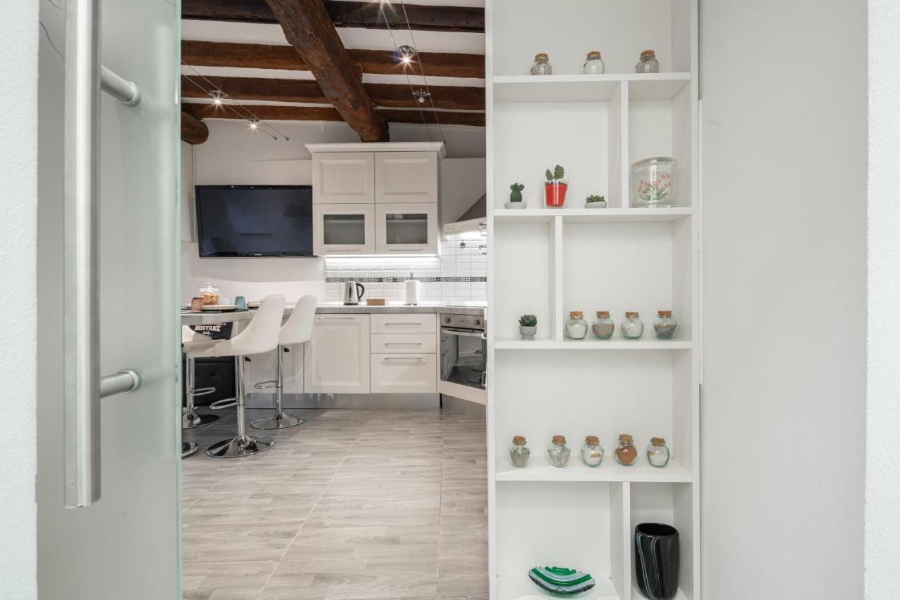 Rialto Boutique Apartment Venice Exterior photo